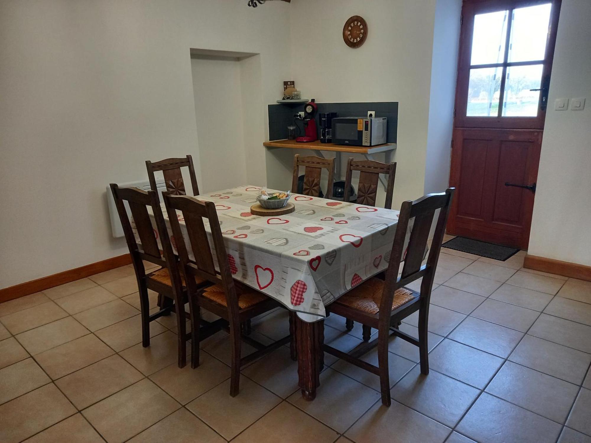 Vila Le Papillon Savigne Exteriér fotografie